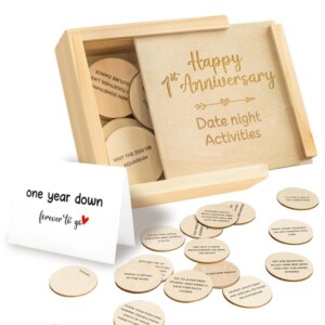 THE ART OF ANNIVERSARY GIFTING: CELEBRATING LOVE YEAR BY YEAR